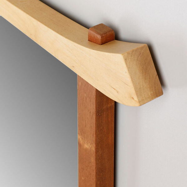 Rama Torii – lustro inspirowane bramą shintō